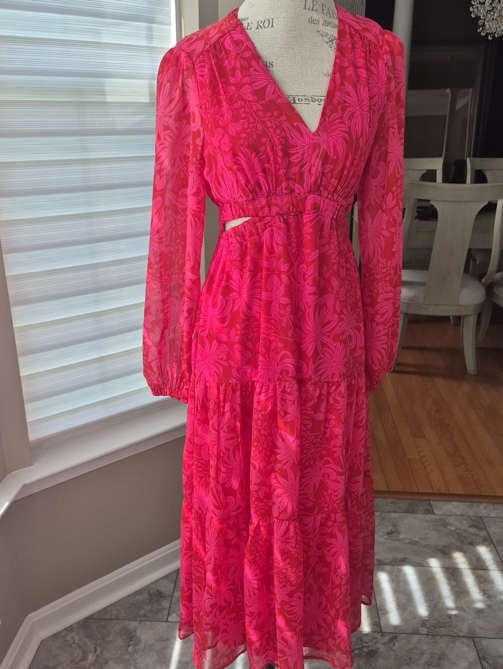 SOFIA VEGARA NWOT SIDE CUT OUT BOHO PRINT DARK RED FUSIA MIDI DRESS SZ SM